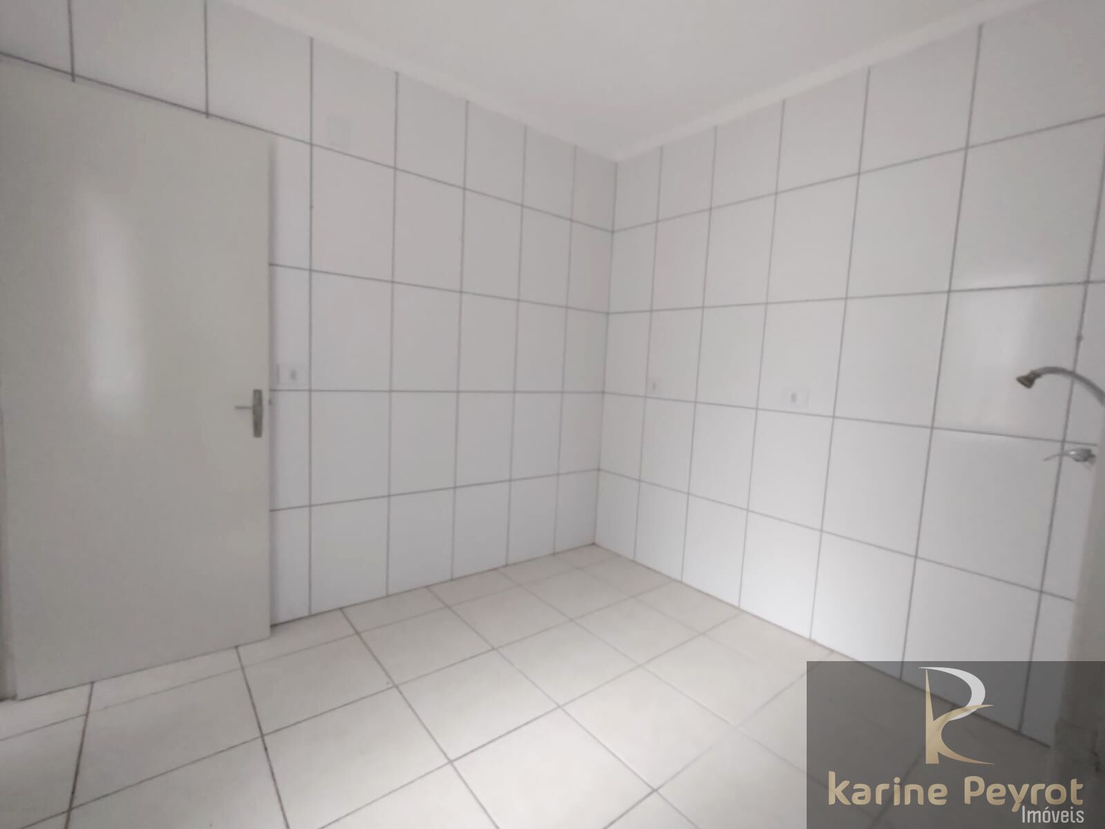 Apartamento à venda com 2 quartos, 65m² - Foto 13