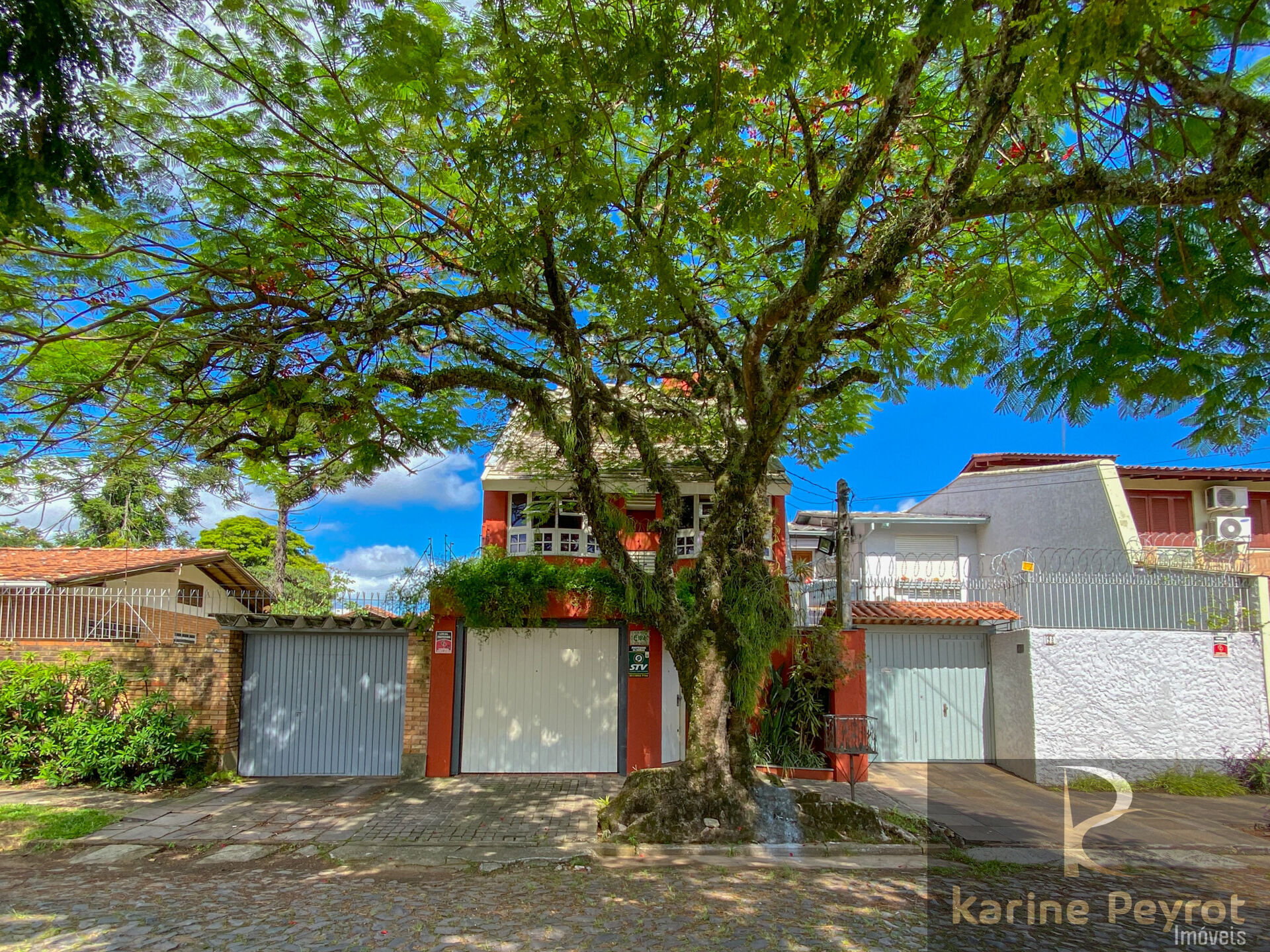 Casa à venda com 3 quartos, 291m² - Foto 35