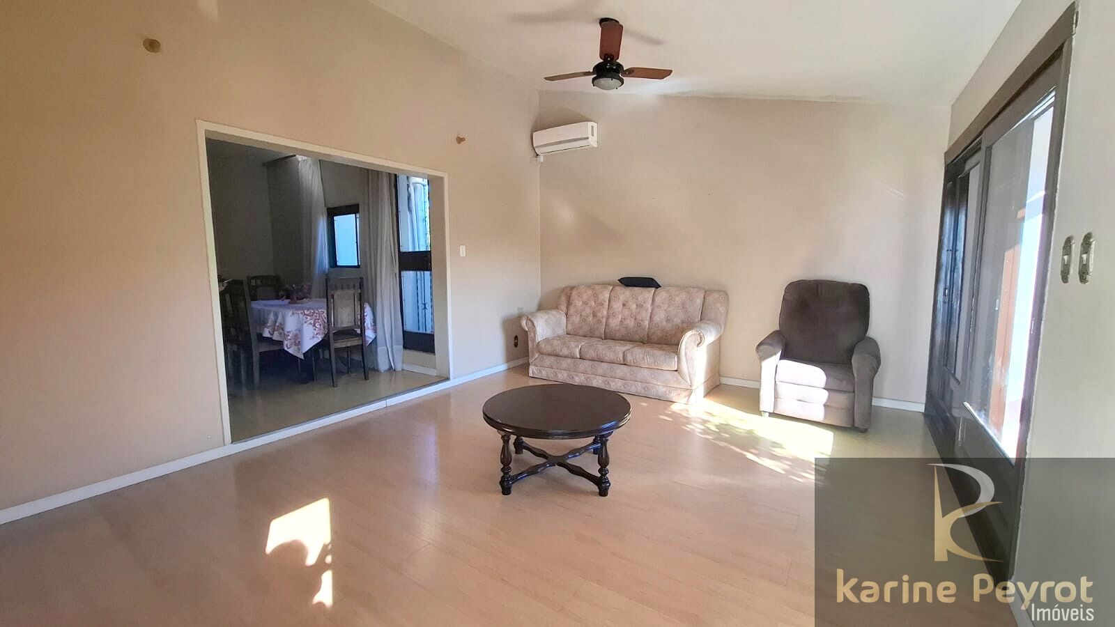 Casa à venda com 3 quartos, 180m² - Foto 4