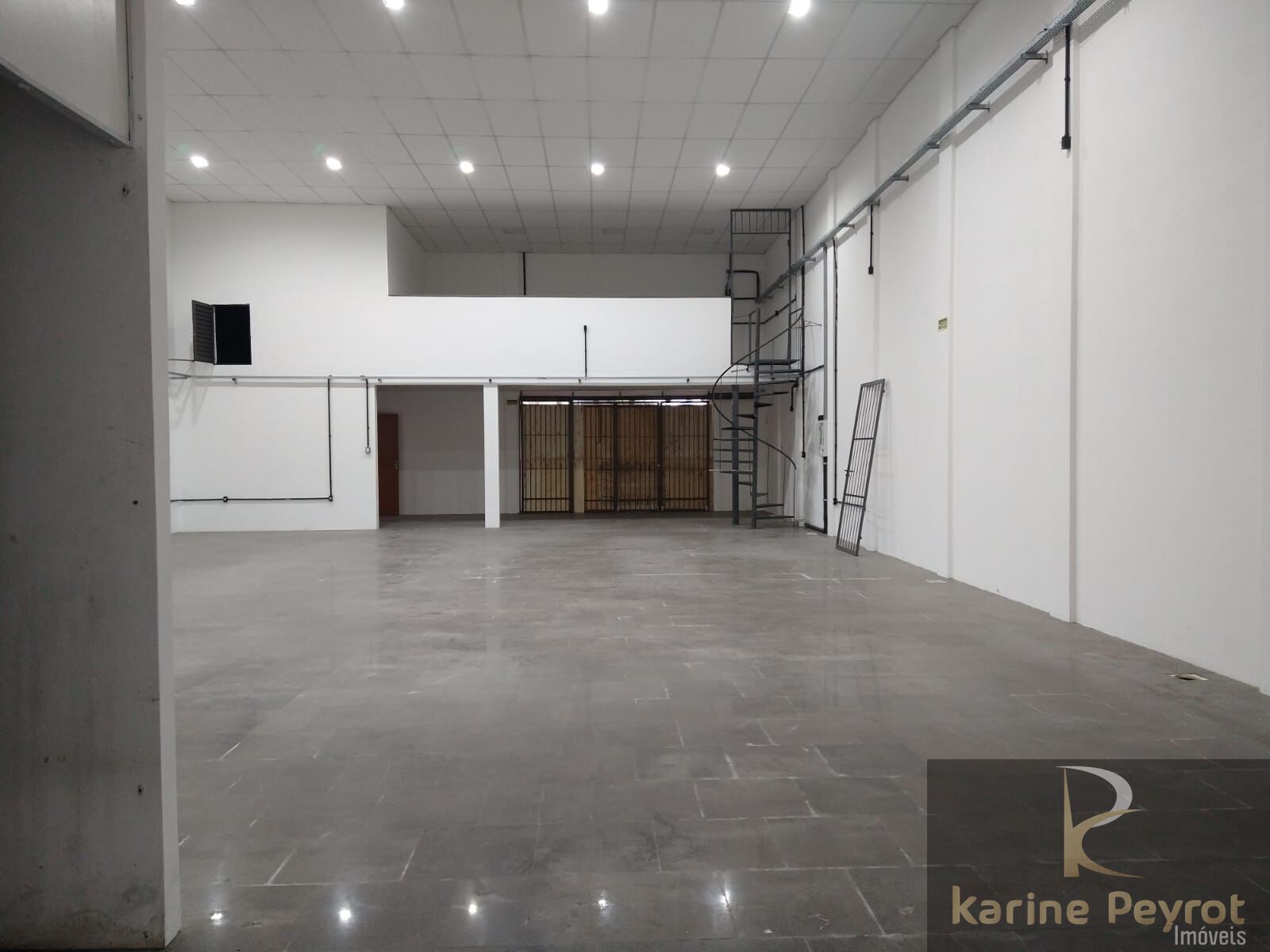 Loja-Salão para alugar, 417m² - Foto 2