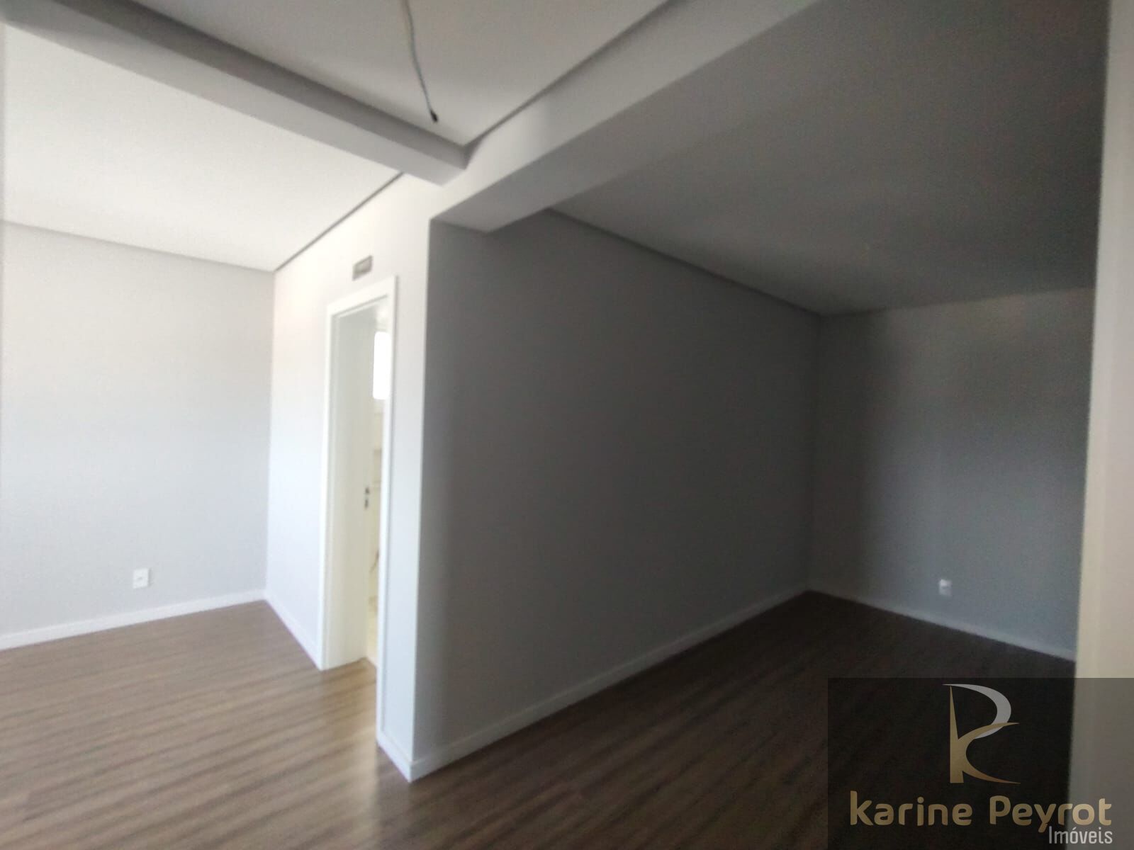 Apartamento à venda com 3 quartos, 329m² - Foto 7