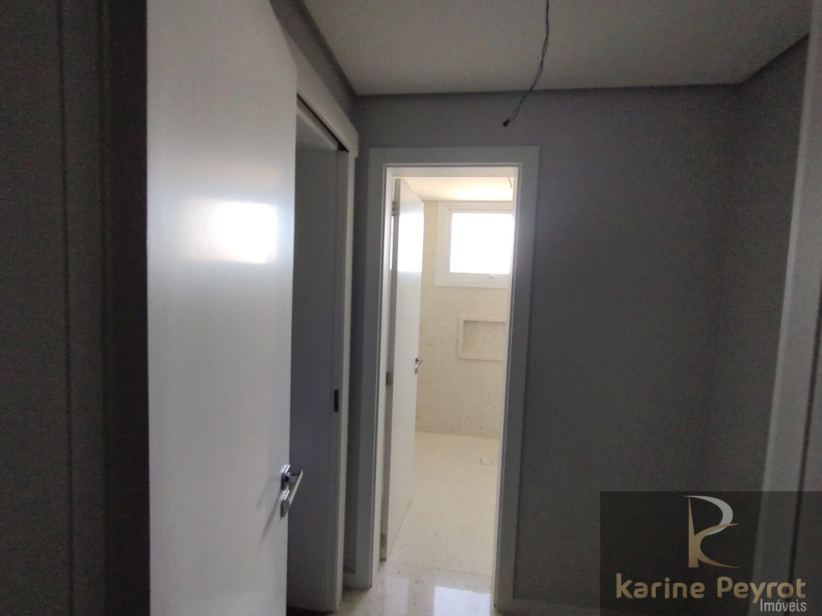 Apartamento à venda com 3 quartos, 329m² - Foto 15