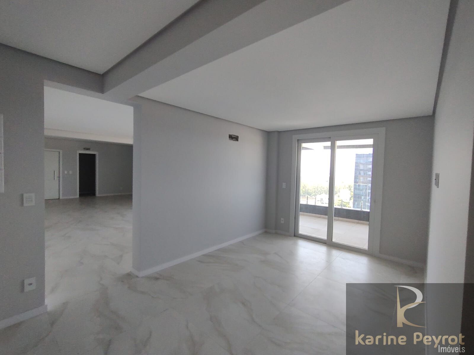 Apartamento à venda com 3 quartos, 329m² - Foto 18