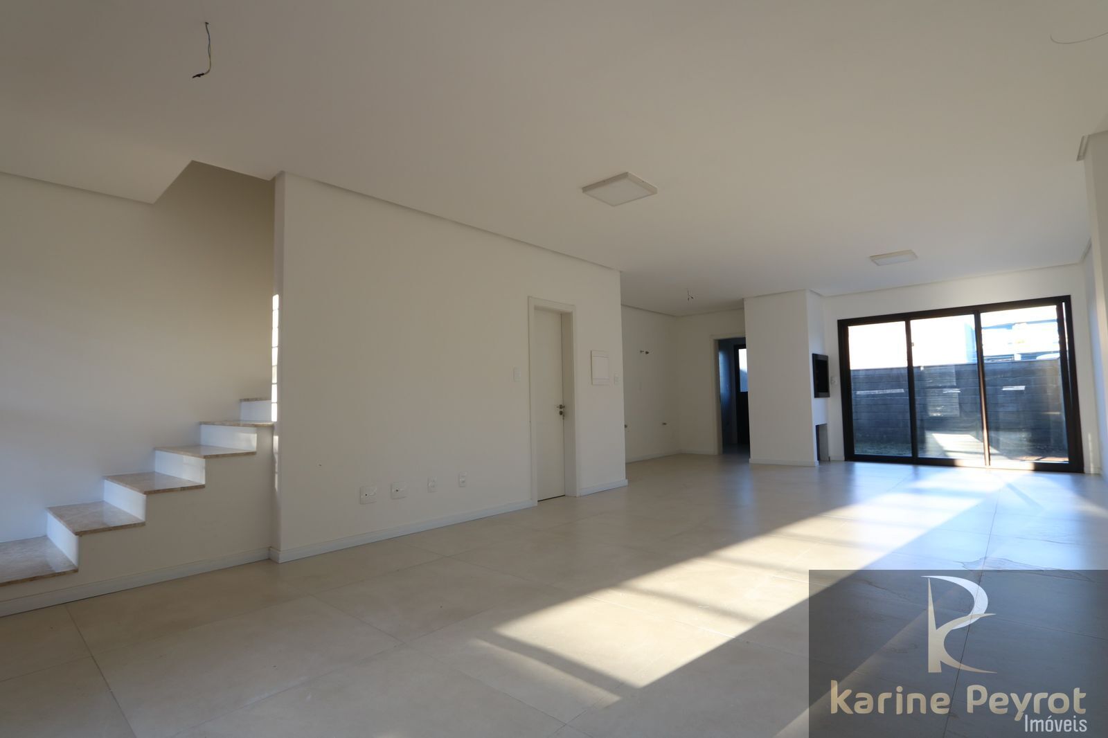 Casa, 3 quartos, 142 m² - Foto 1