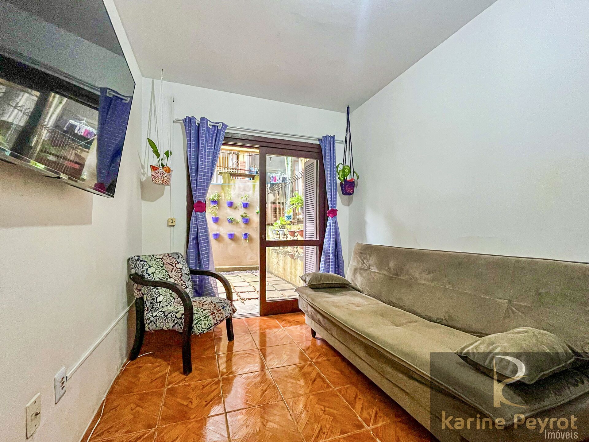 Apartamento à venda com 1 quarto, 57m² - Foto 1