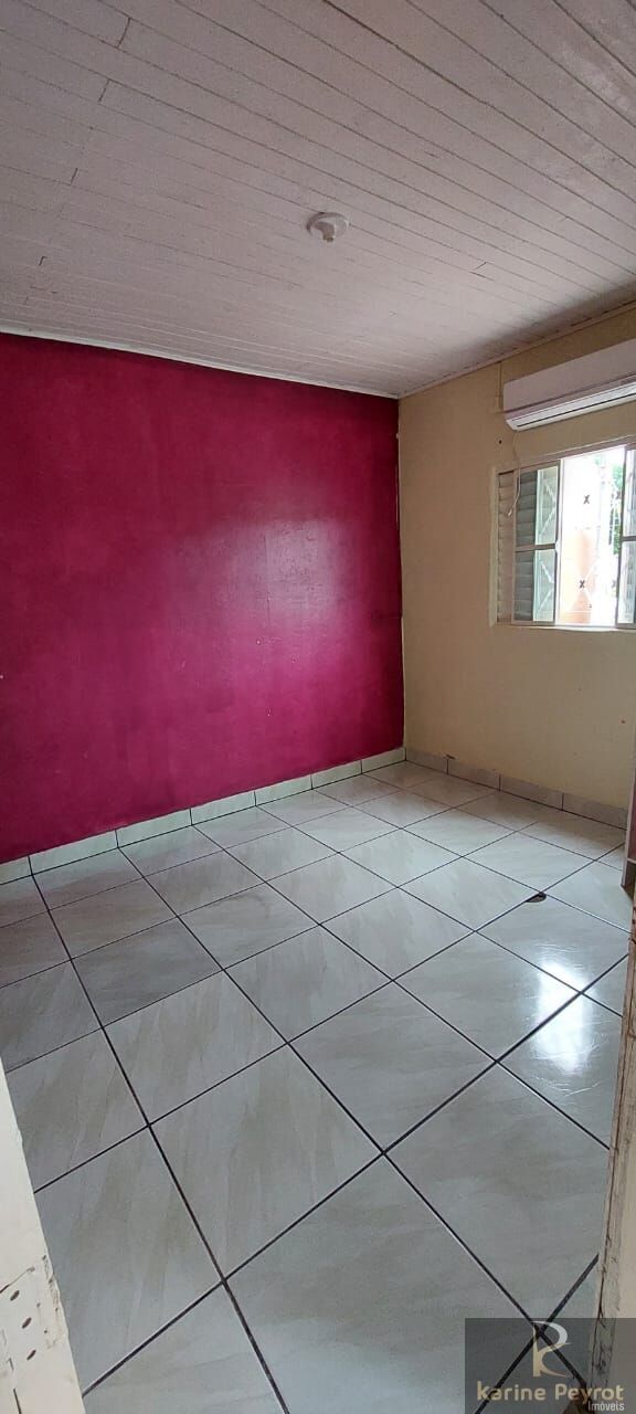 Casa à venda com 4 quartos, 120m² - Foto 15