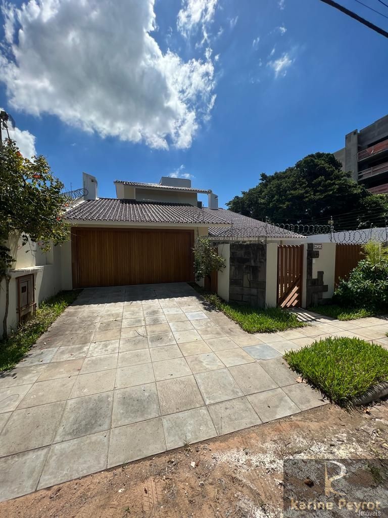 Casa, 4 quartos, 234 m² - Foto 1