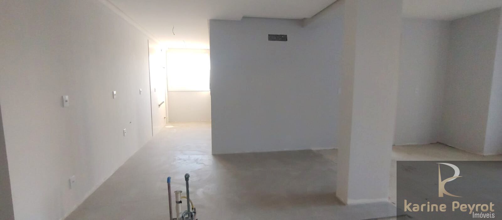 Apartamento à venda com 2 quartos, 95m² - Foto 21