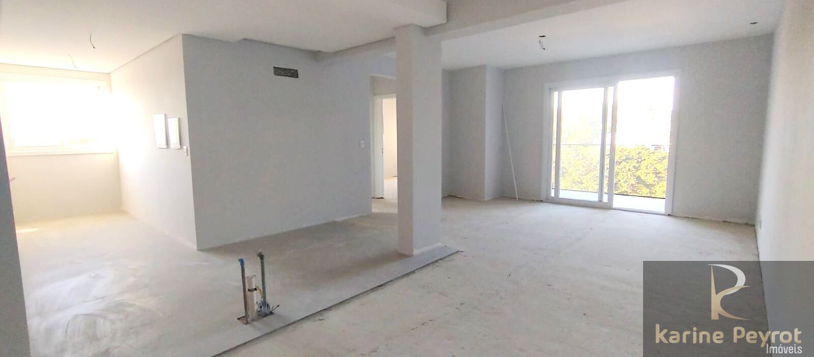 Apartamento à venda com 2 quartos, 95m² - Foto 2