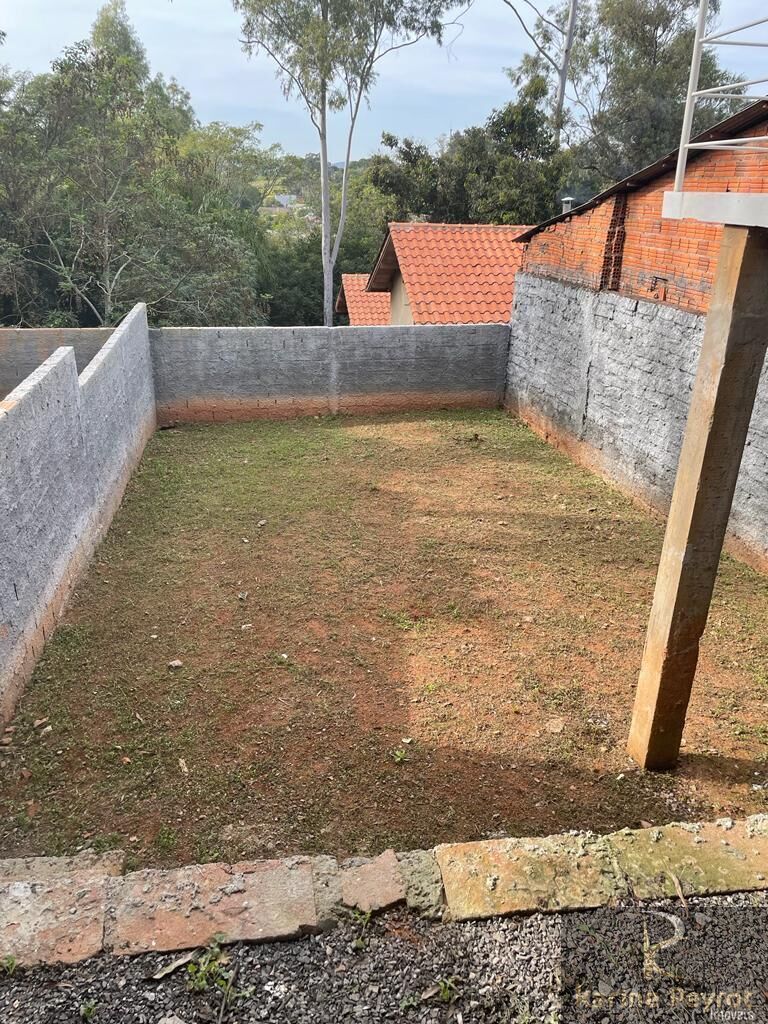 Casa à venda com 2 quartos, 60m² - Foto 34