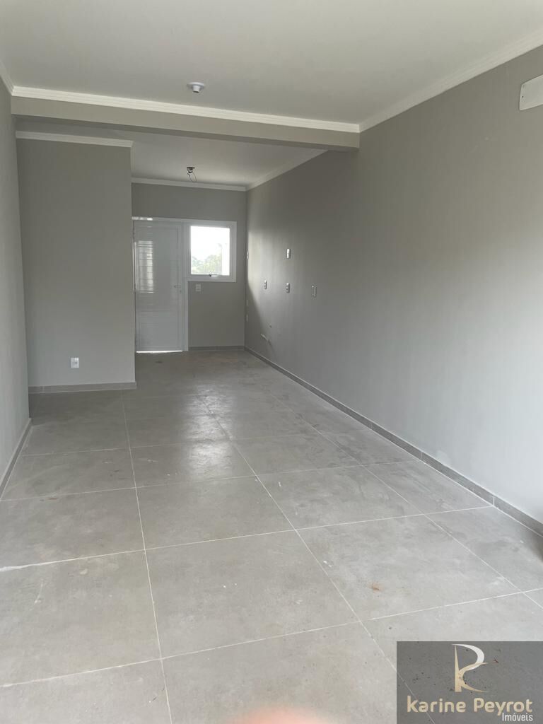 Casa à venda com 2 quartos, 60m² - Foto 33