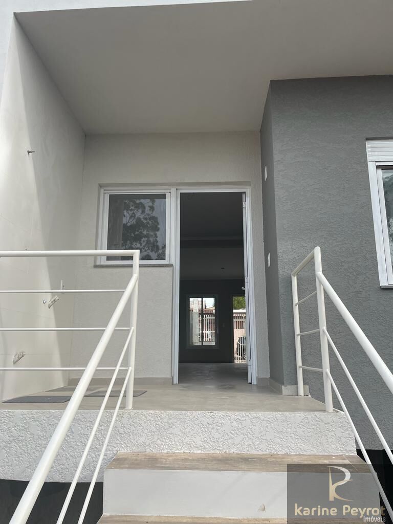 Casa à venda com 2 quartos, 60m² - Foto 14