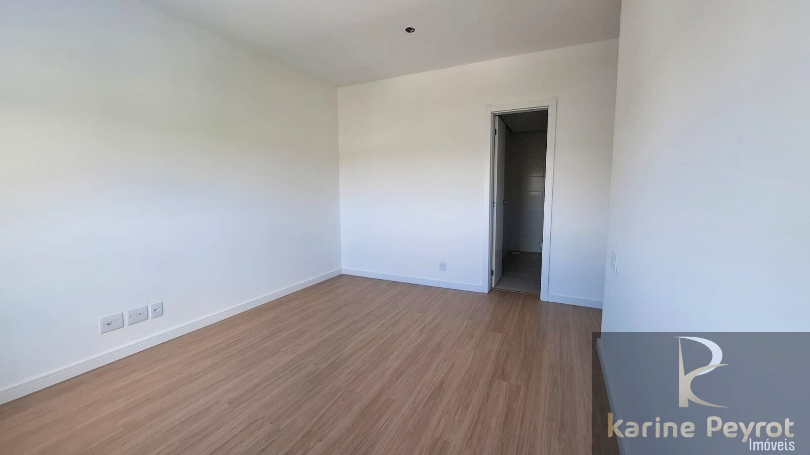 Apartamento à venda com 3 quartos, 86m² - Foto 9