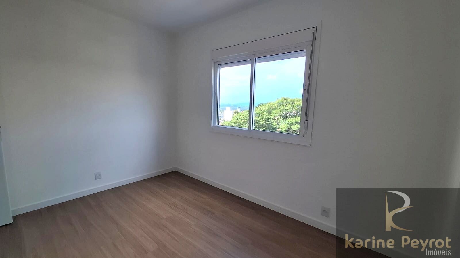 Apartamento à venda com 3 quartos, 86m² - Foto 7