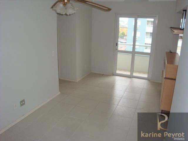 Apartamento à venda com 2 quartos, 57m² - Foto 17