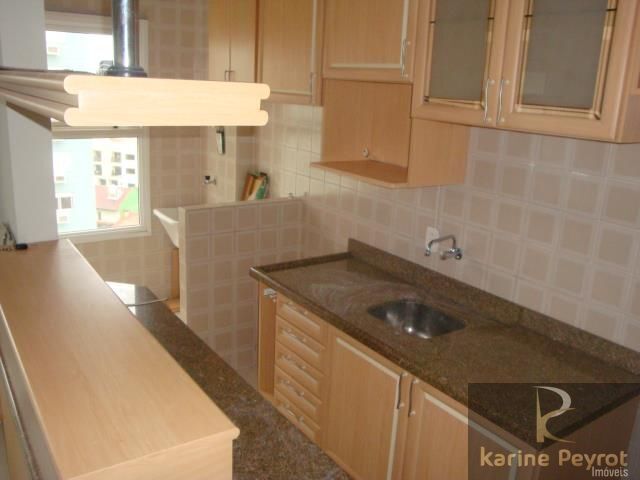 Apartamento à venda com 2 quartos, 57m² - Foto 5