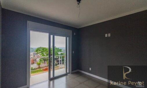 Sobrado à venda com 3 quartos, 124m² - Foto 1