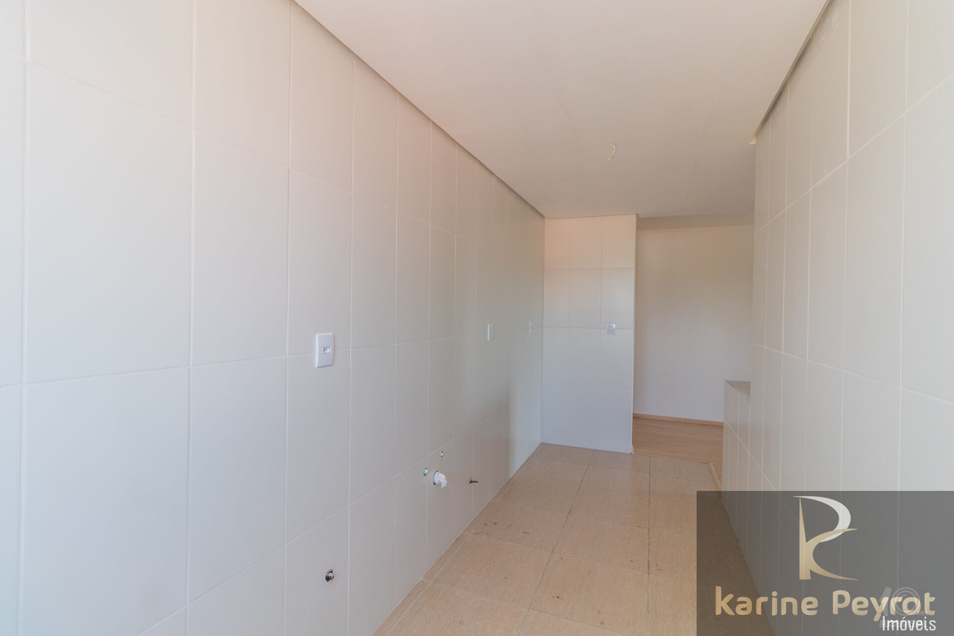 Apartamento à venda com 2 quartos, 81m² - Foto 23