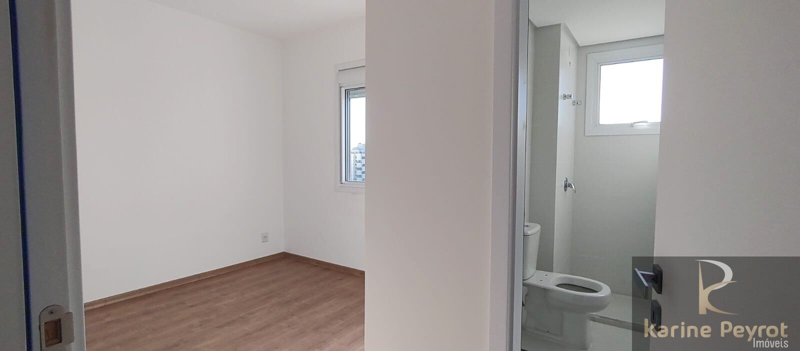 Apartamento à venda com 2 quartos, 82m² - Foto 3