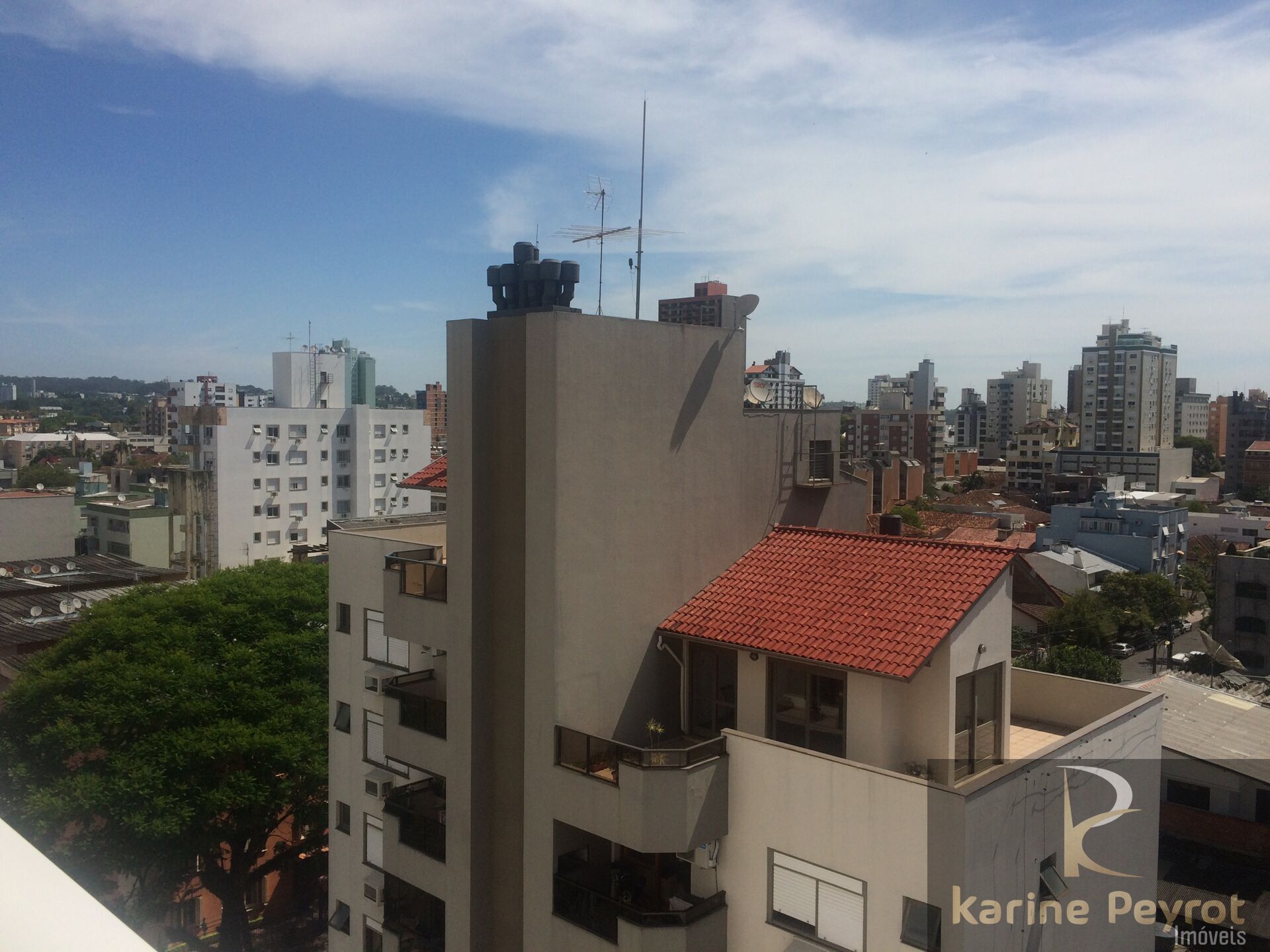 Apartamento à venda com 2 quartos, 79m² - Foto 19