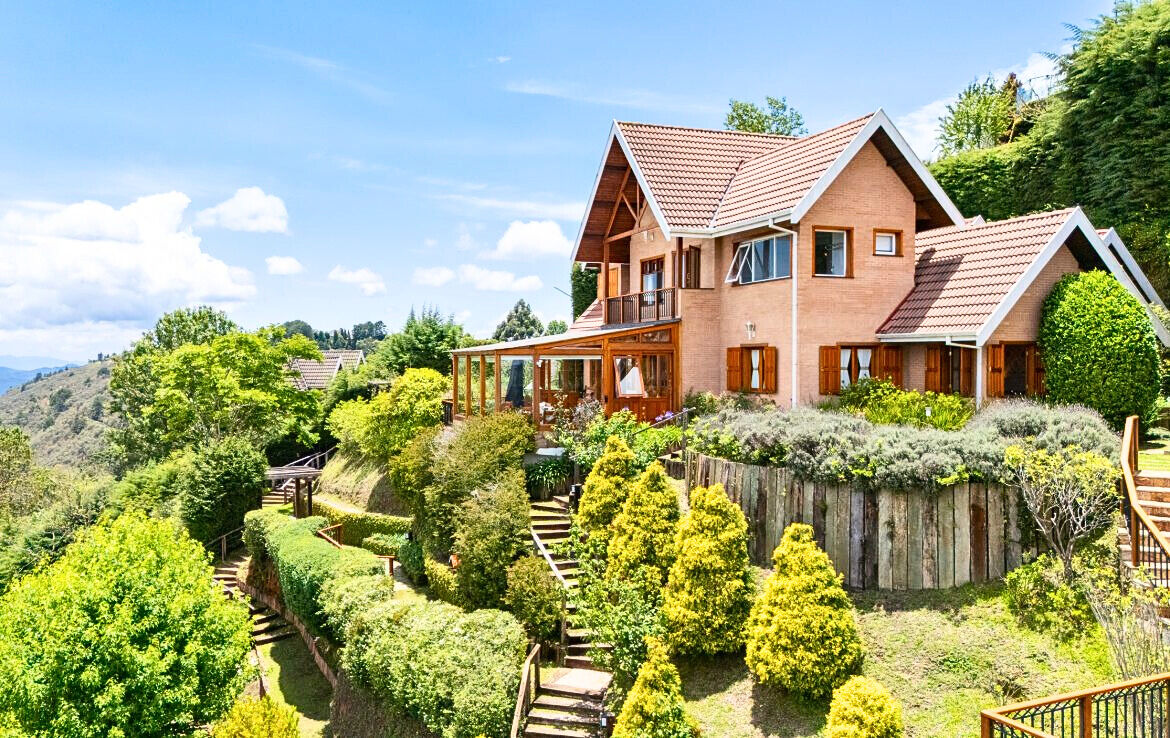 Casa, 6 quartos, 451 m² - Foto 1