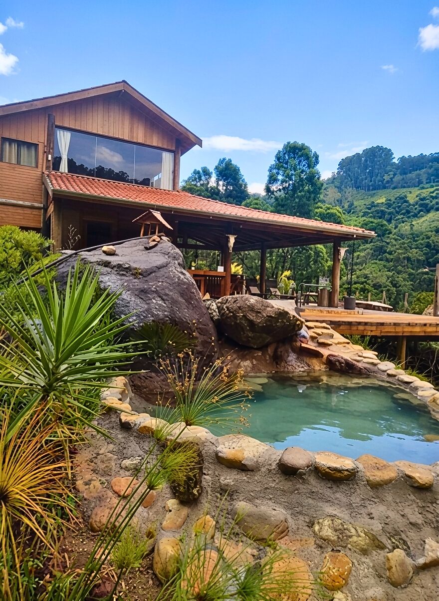 Casa, 3 quartos, 220 m² - Foto 1