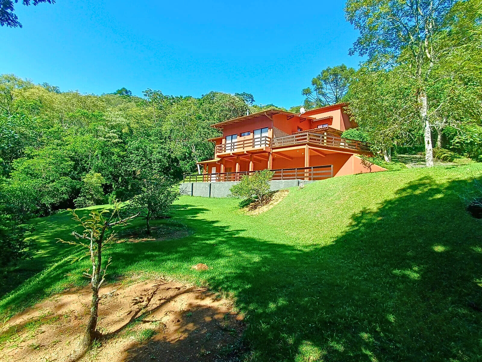 Casa, 3 quartos, 320 m² - Foto 1