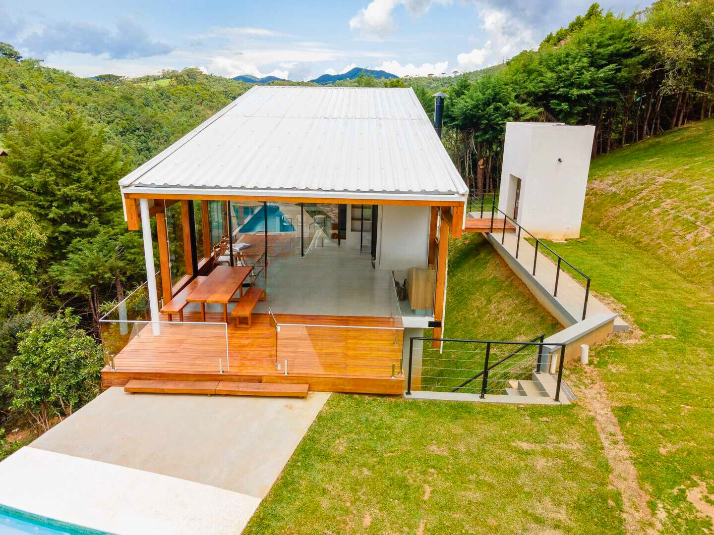 Casa, 4 quartos, 265 m² - Foto 4