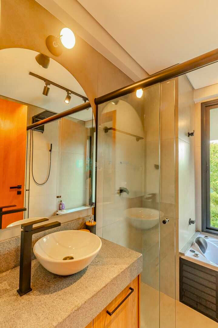 Casa, 4 quartos, 265 m² - Foto 34