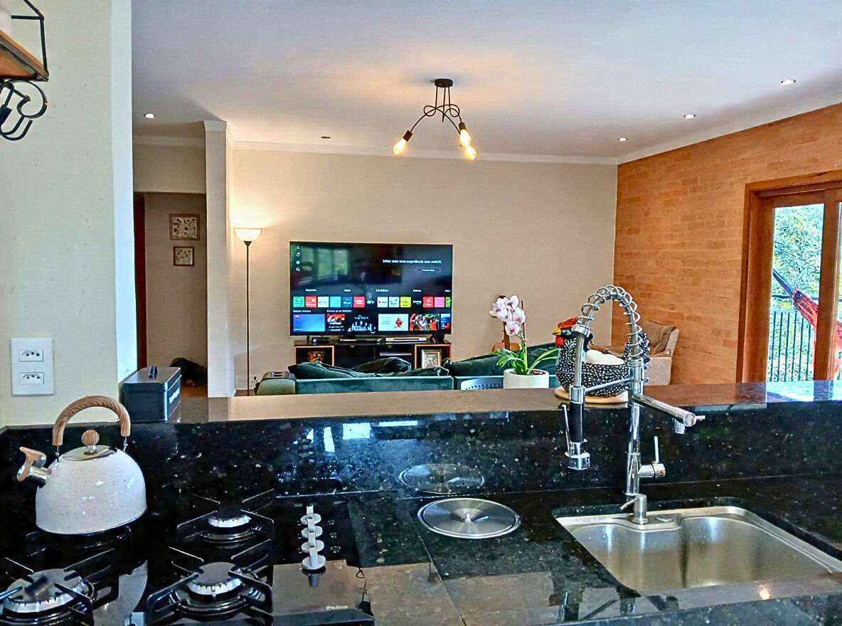Casa, 4 quartos, 240 m² - Foto 4