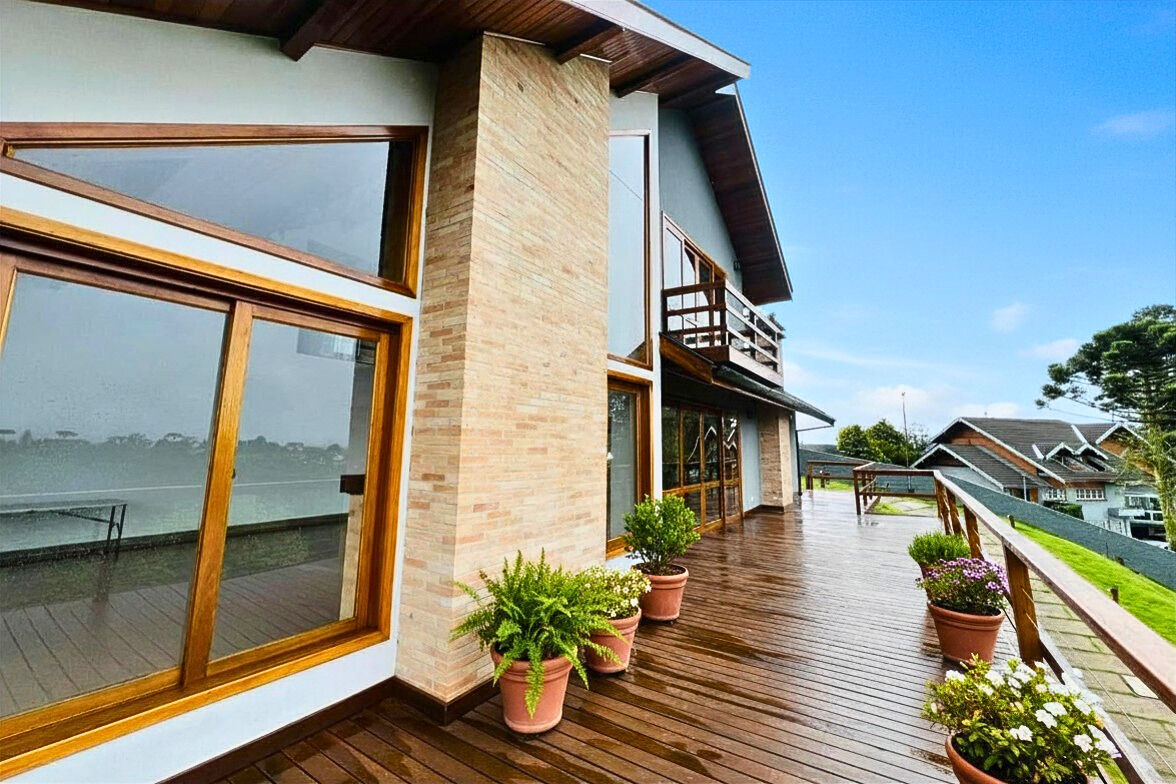 Casa, 3 quartos, 250 m² - Foto 1