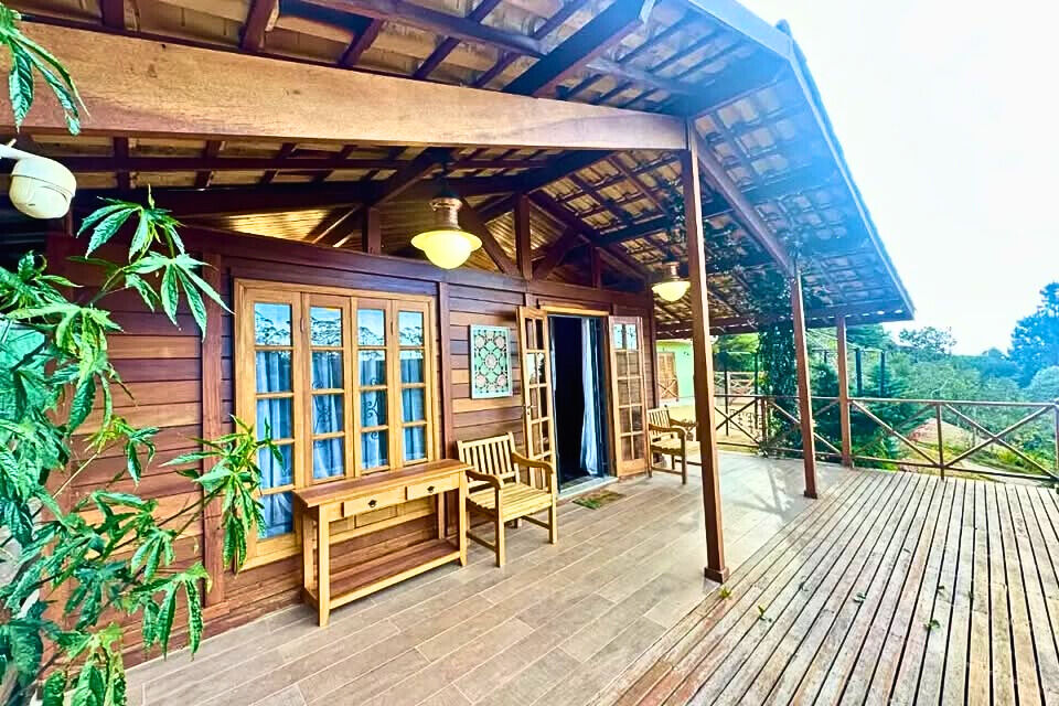 Casa, 5 quartos, 130 m² - Foto 1