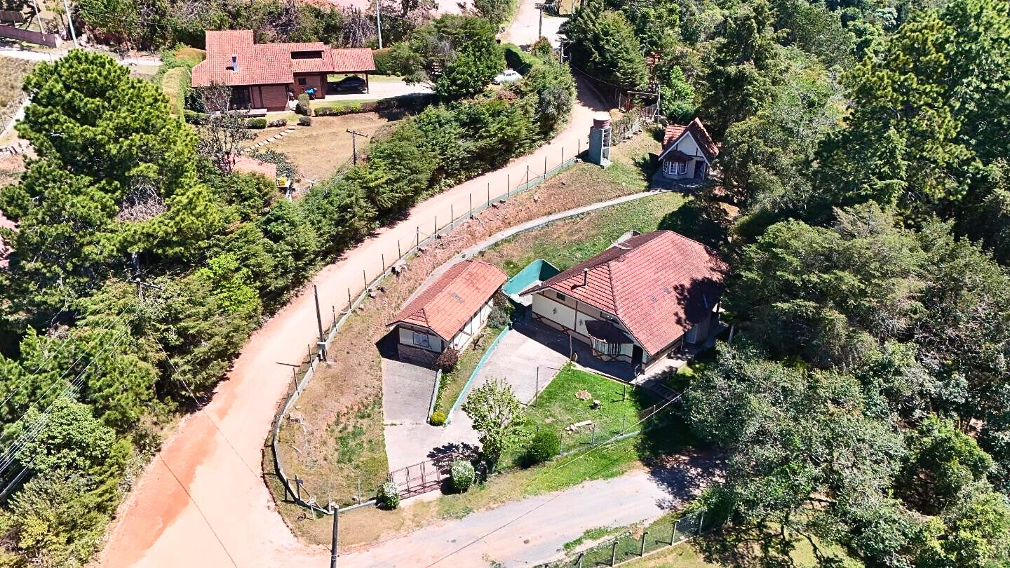 Casa, 6 quartos, 146 m² - Foto 3