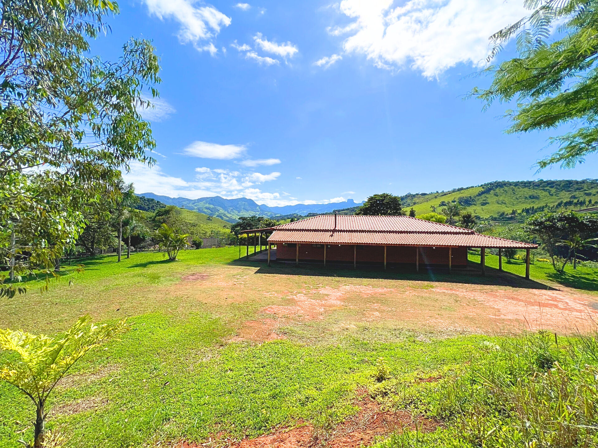 Sítio, 3 quartos, 3800 m² - Foto 4
