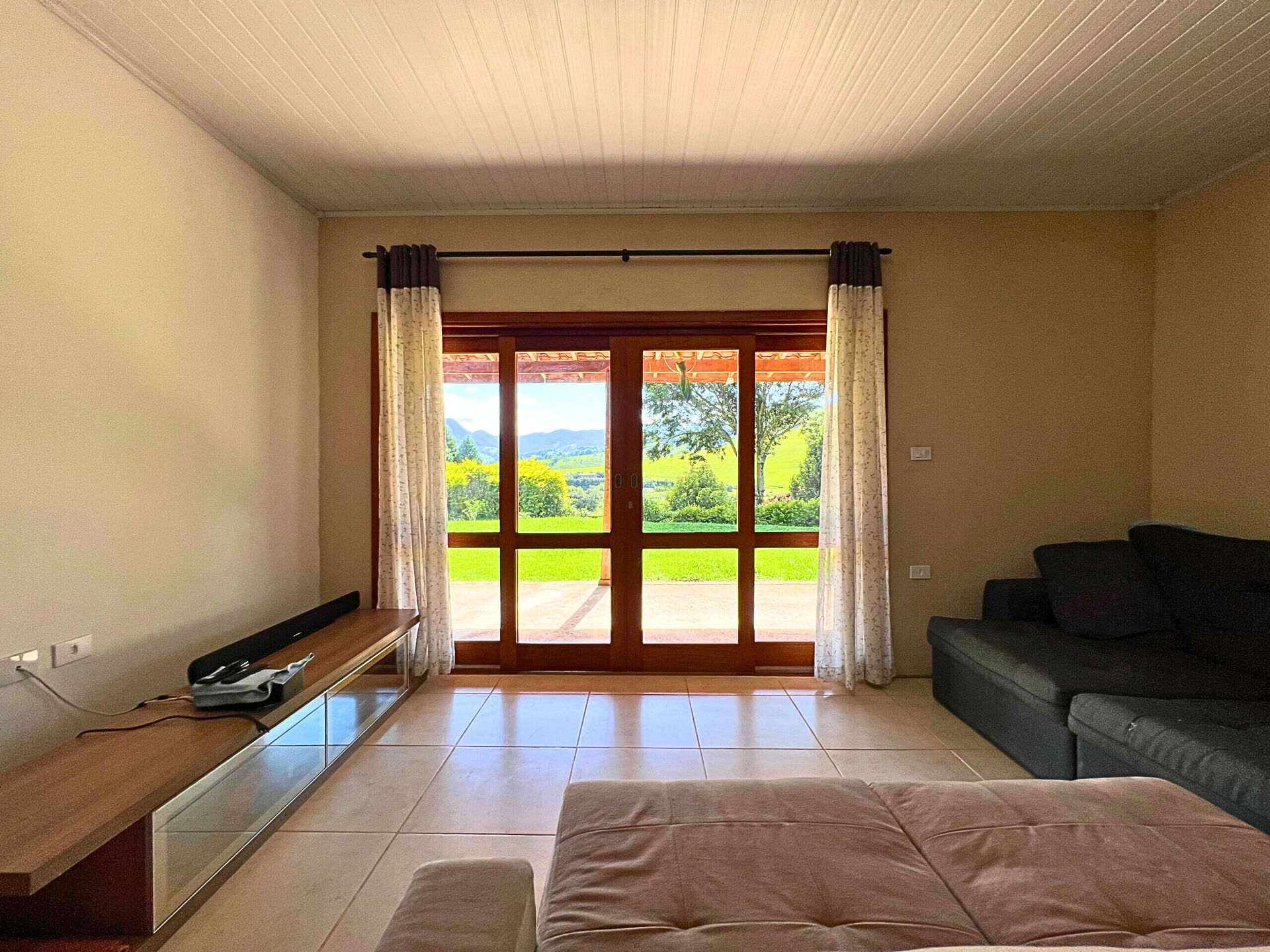 Sítio, 3 quartos, 3800 m² - Foto 7