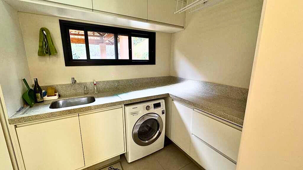 Casa, 3 quartos, 304 m² - Foto 17