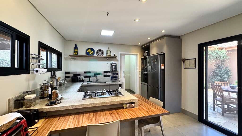 Casa, 3 quartos, 304 m² - Foto 37