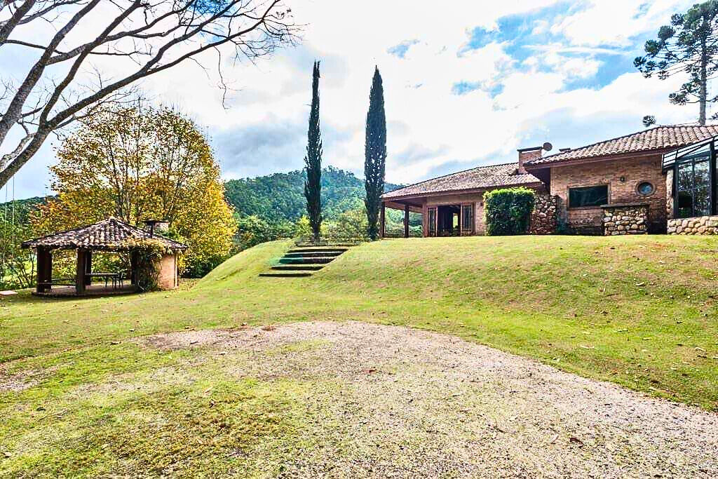 Casa, 5 quartos, 750 m² - Foto 1