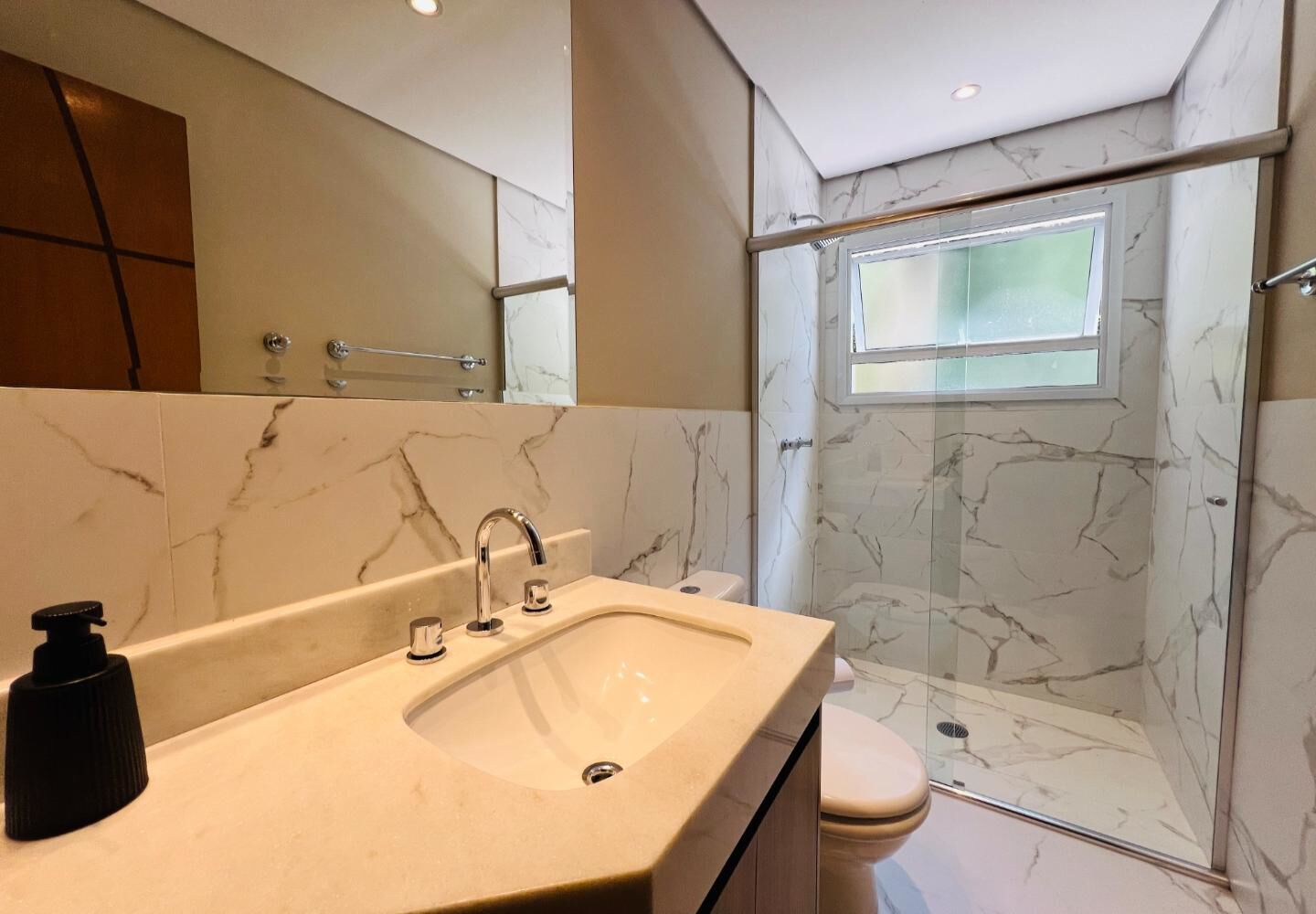 Casa, 4 quartos, 243 m² - Foto 40