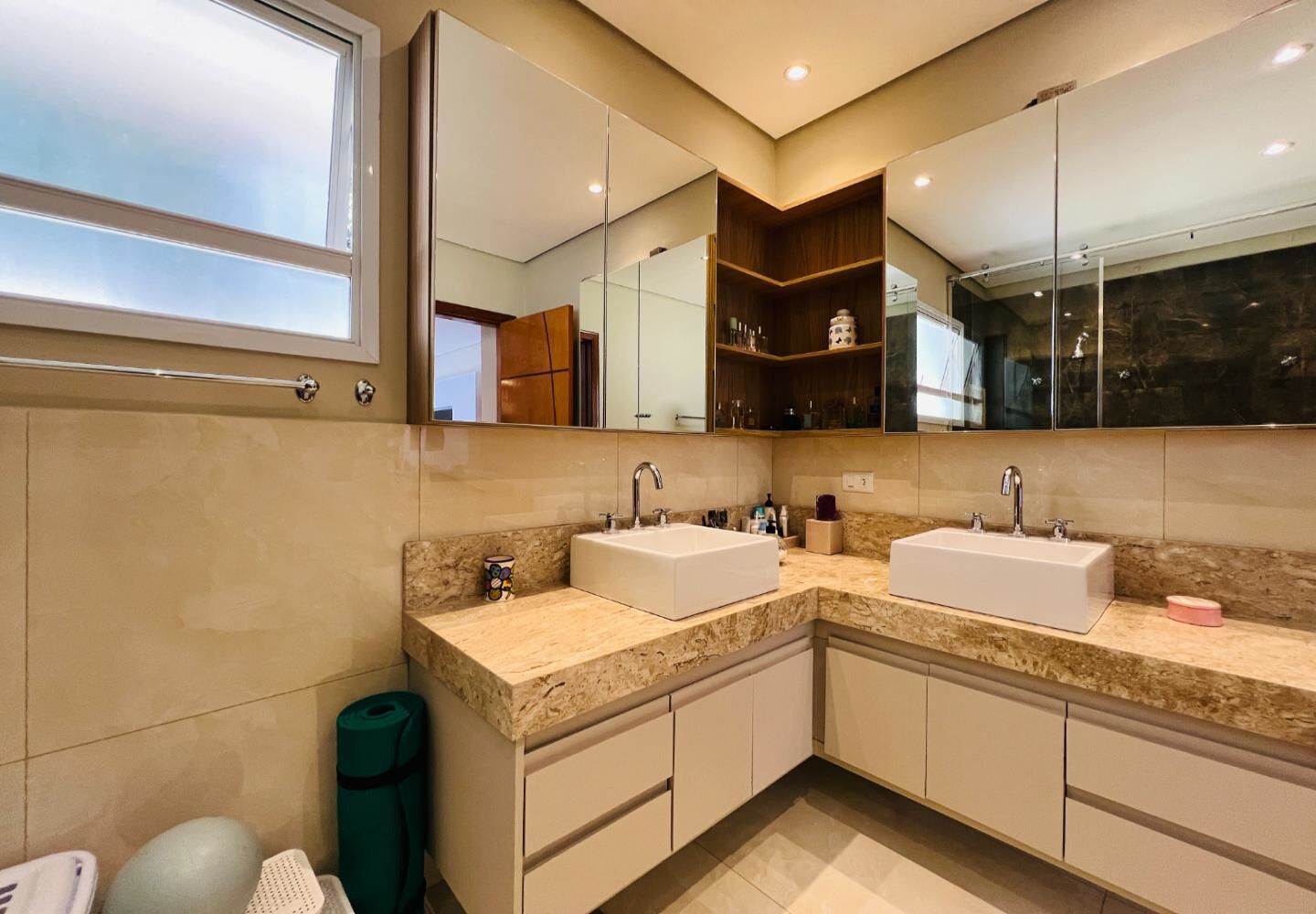 Casa, 4 quartos, 243 m² - Foto 36