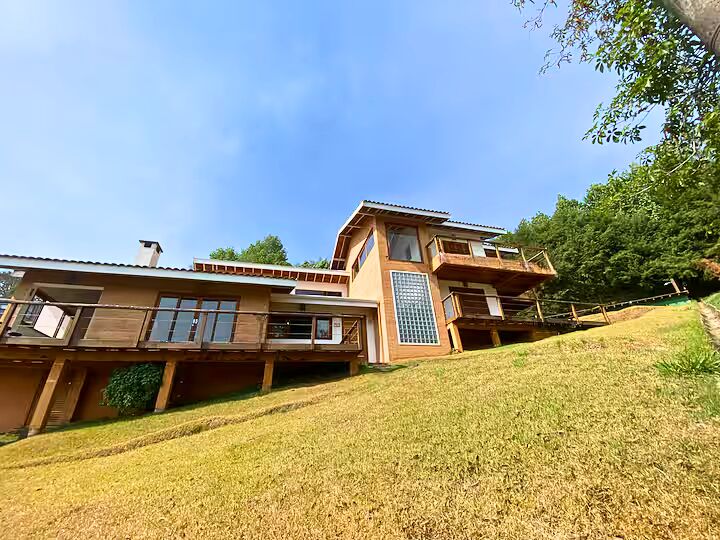 Casa, 4 quartos, 300 m² - Foto 1