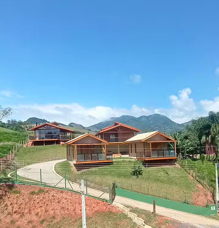 Casa, 4 quartos, 270 m² - Foto 2