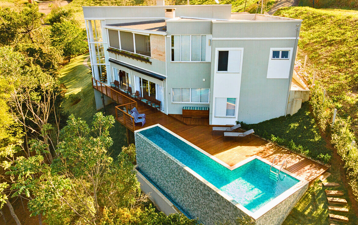 Casa, 4 quartos, 330 m² - Foto 1
