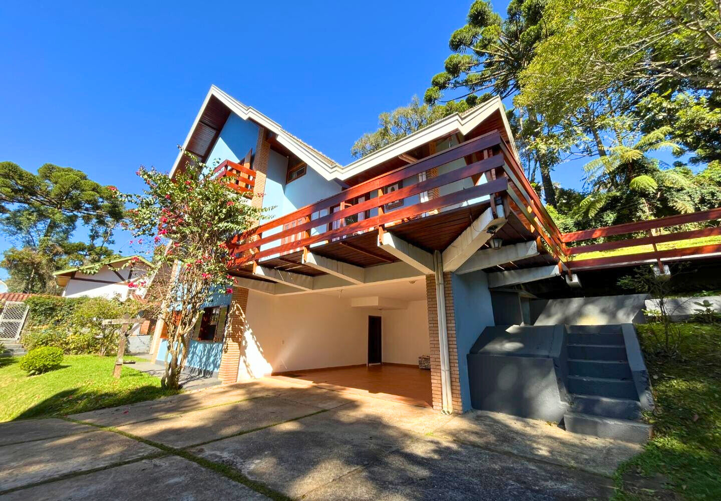 Casa, 4 quartos, 213 m² - Foto 2