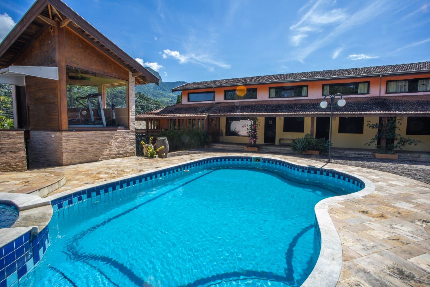 Hotel, 8 quartos, 900 m² - Foto 10