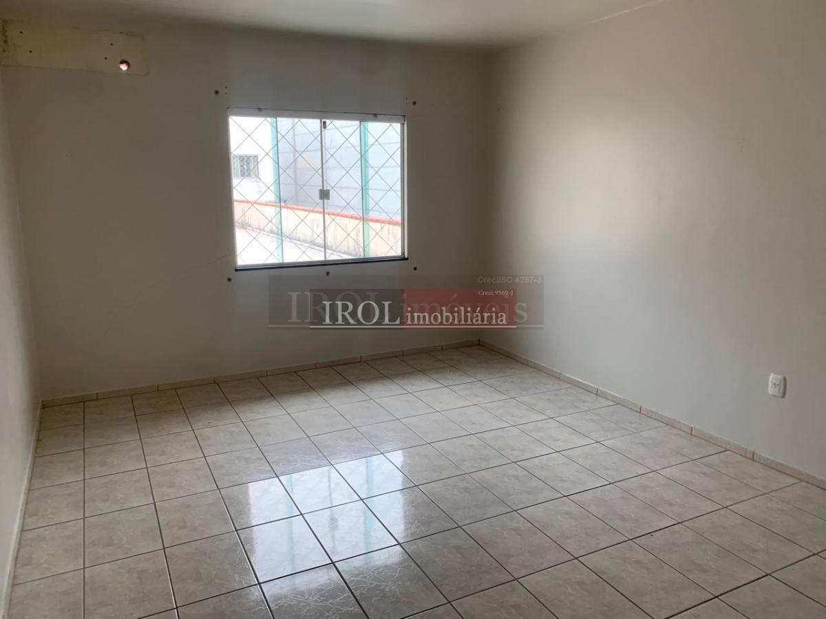 Sobrado à venda com 4 quartos, 349m² - Foto 25