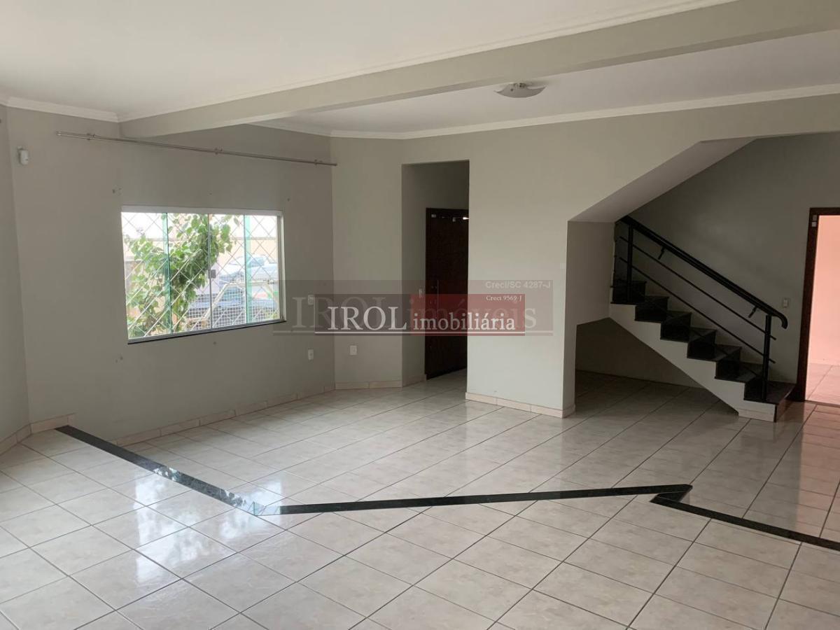 Sobrado à venda com 4 quartos, 349m² - Foto 11