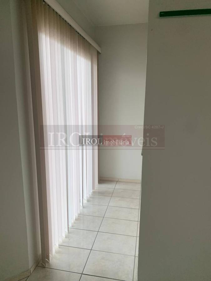 Sobrado à venda com 4 quartos, 349m² - Foto 23