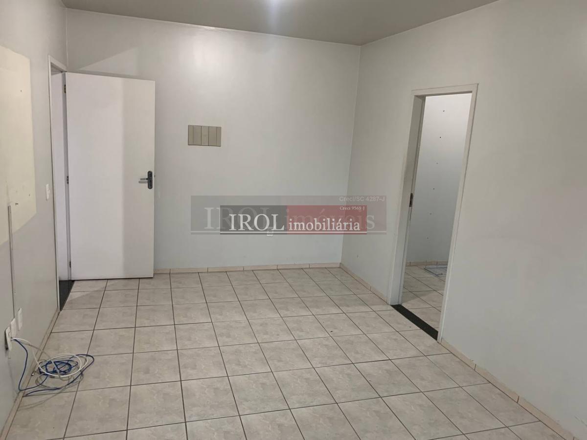 Sobrado à venda com 4 quartos, 349m² - Foto 21