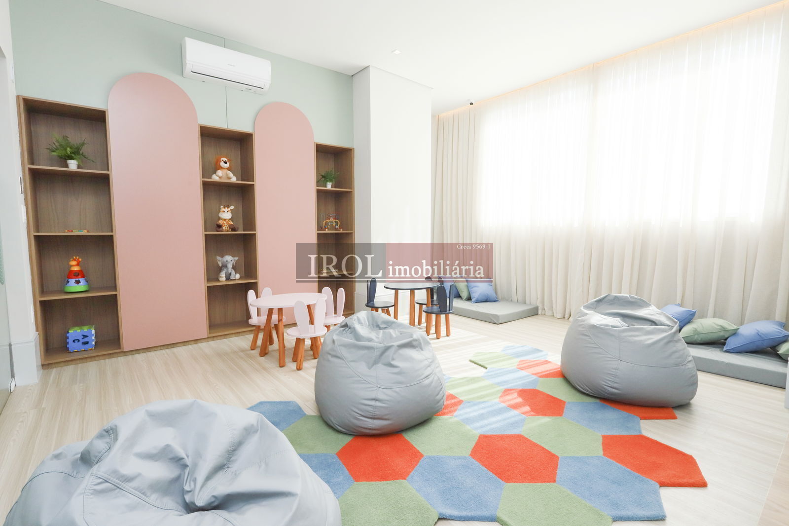 Apartamento à venda com 3 quartos, 173m² - Foto 29